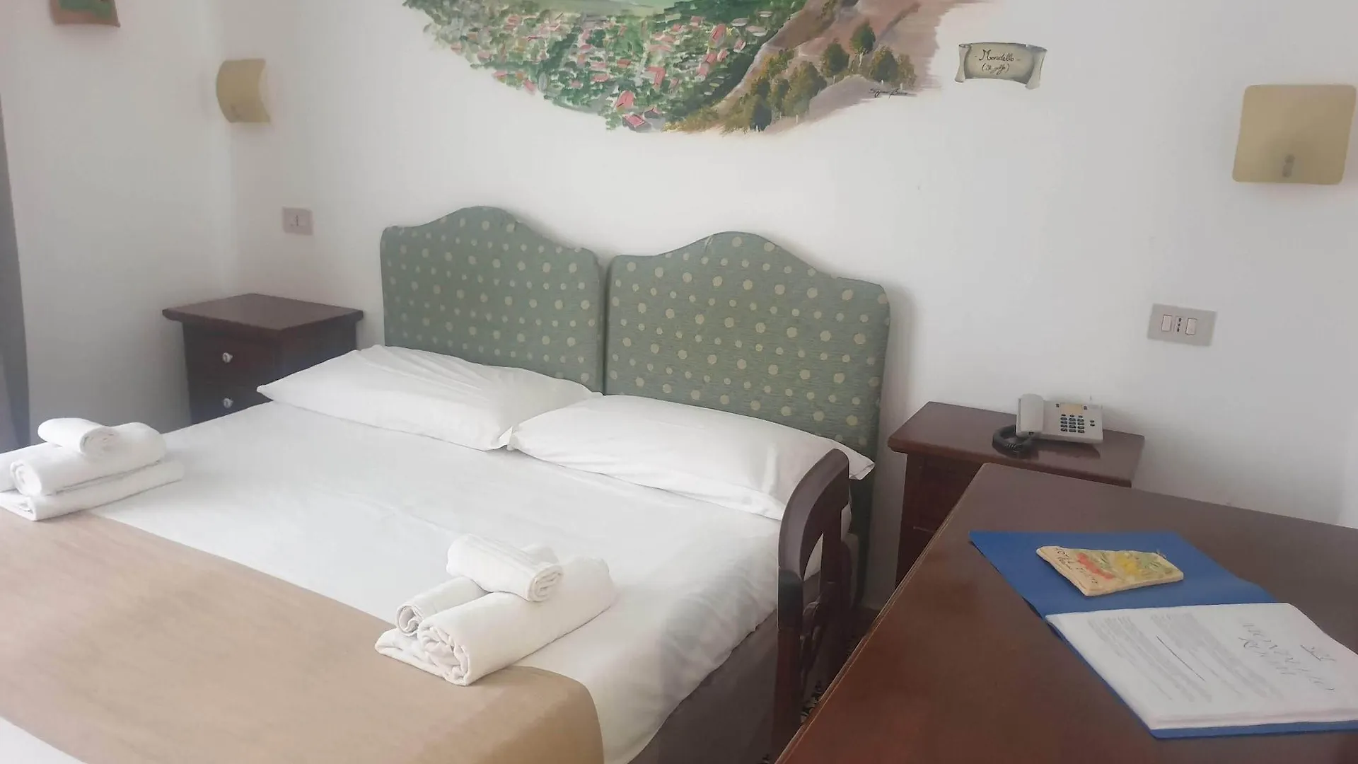 Hotel Elite Palermo Centro 3*,